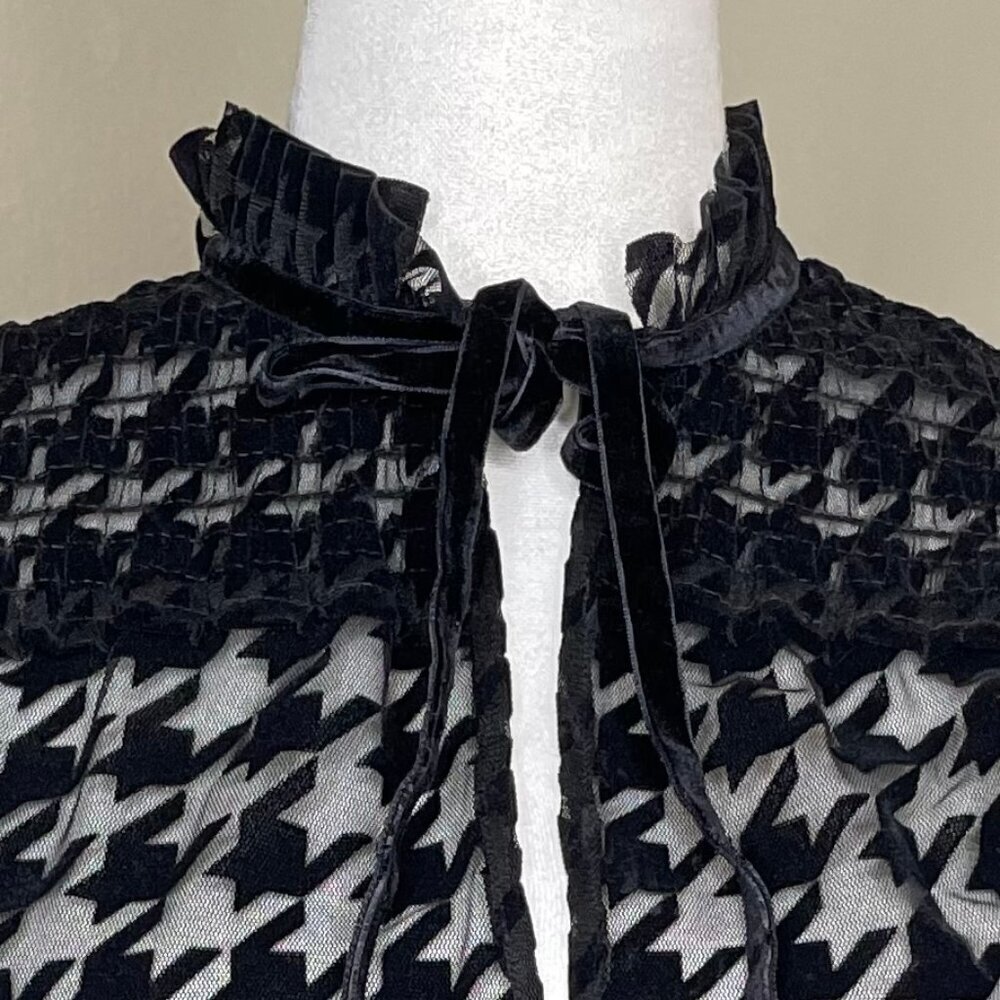 ZARA Goth Houndstooth Mesh Velvet Burnout Blouse Tie Neck Sheer Top Sz S - Picture 4 of 9